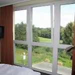 Hotel Mein 4*
