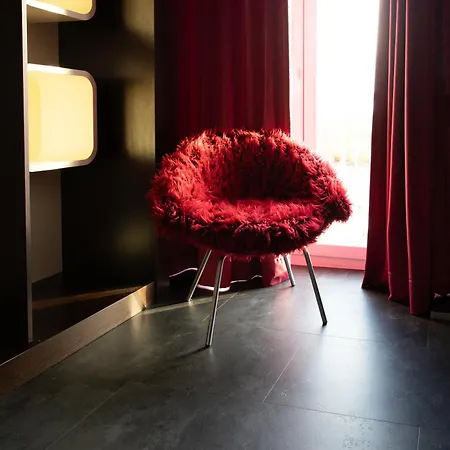 美斯霍罗斯酒店