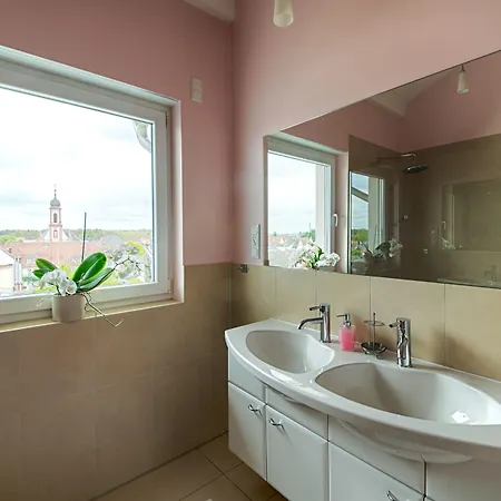 Hotel Mein 4*