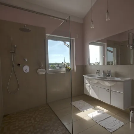 美斯霍罗斯酒店 酒店 4*